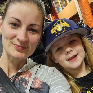 Meet your Posher, Nicole